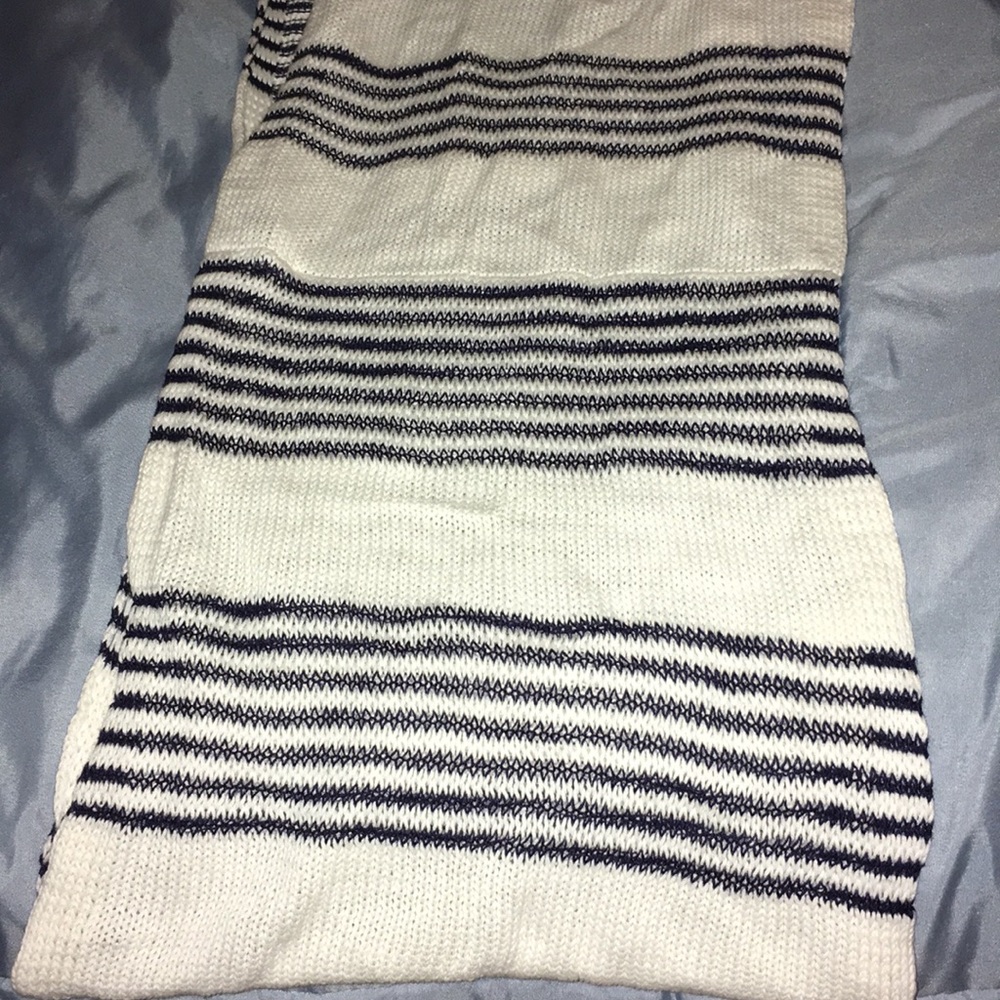 Infinity scarf - Picture 2 of 3